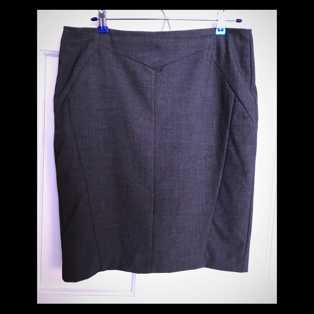 Worthington Dk Gray Pencil Skirt